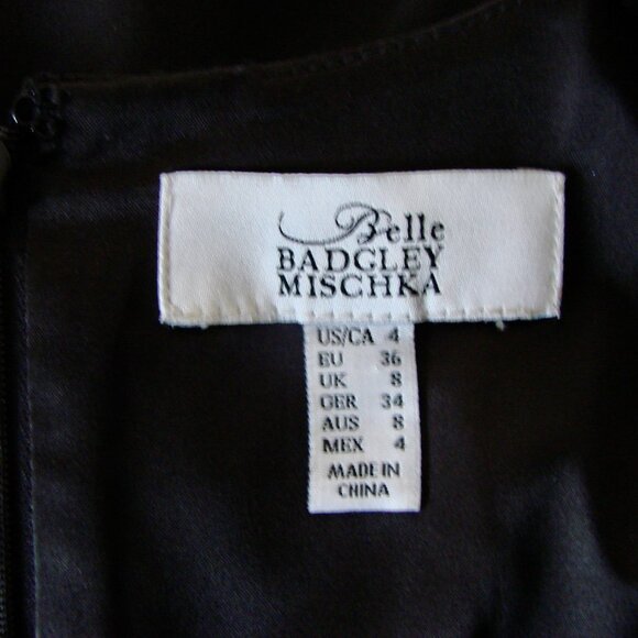 Badgley Mischka Black Dress LBD Grommet Embellished Shift Bell Sleeve Size 4 - Picture 5 of 13